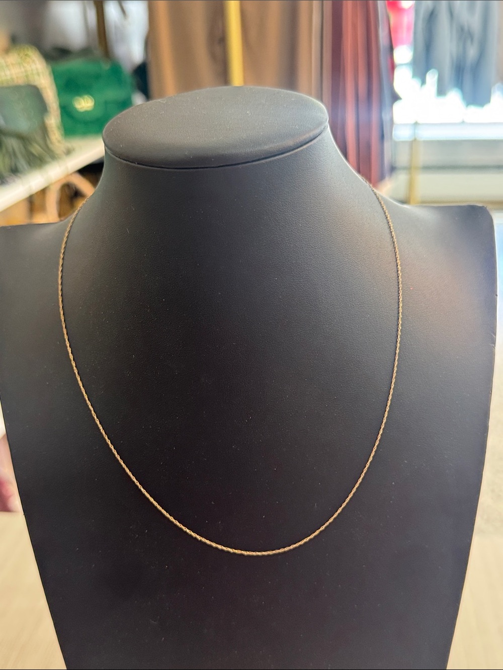 10Kt gold dainty chain - Picture 2 of 5
